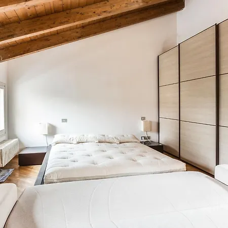 Emilia Levante 2, By Short Holidays Apartman Bologna